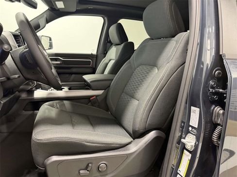New 2026 RAM 1500 4x4 Crew Cab image 14