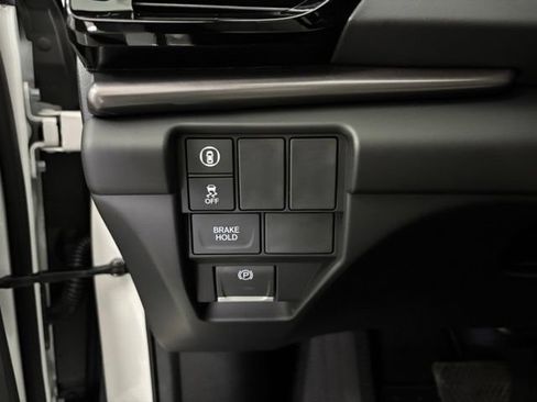 Used 2025 Acura RDX SH-AWD image 29