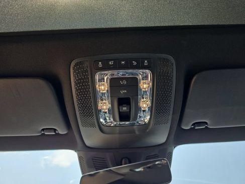 Certified 2023 Mercedes-Benz GLB 35 AMG 4MATIC image 22