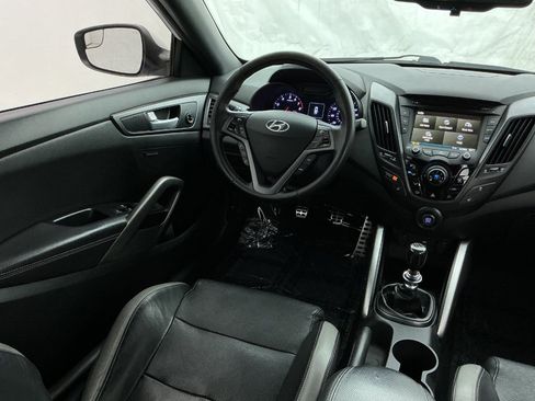 Used 2016 Hyundai Veloster Turbo FWD image 26