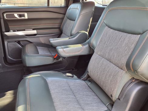 Used 2023 Ford Explorer Timberline image 7