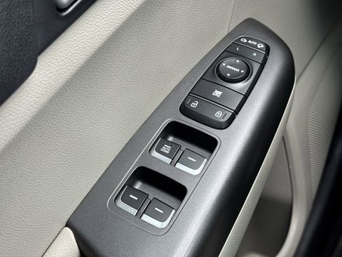 Used 2020 Kia Sportage LX w/ LX Popular Package image 15