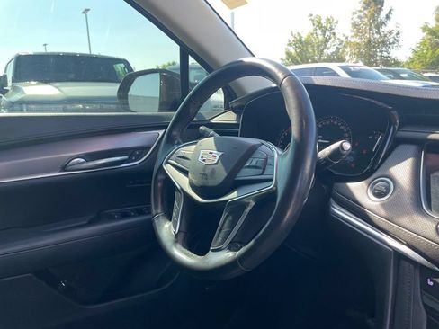 Used 2018 Cadillac XT5 Luxury AWD/4WD image 29