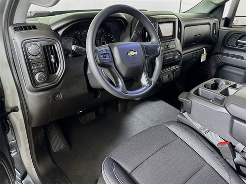 New 2026 Chevrolet Silverado 2500 Custom image 5