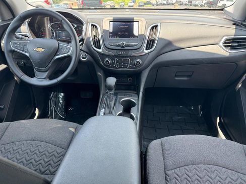 Used 2024 Chevrolet Equinox LT w/ LPO, Floor Liner Package FWD image 11