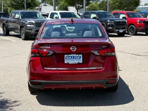Used 2020 Nissan Versa SR w/ Convenience Package FWD image 7