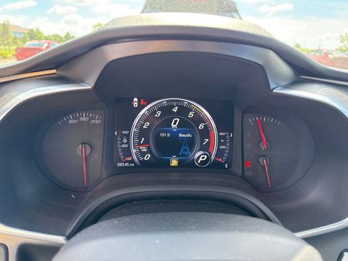 Used 2016 Chevrolet Corvette Stingray Coupe RWD image 9