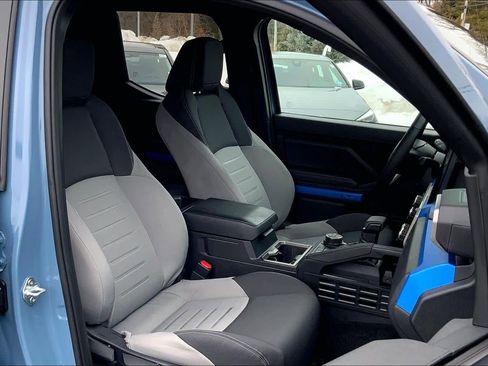 Used 2026 Toyota Tacoma TRD Off-Road image 8