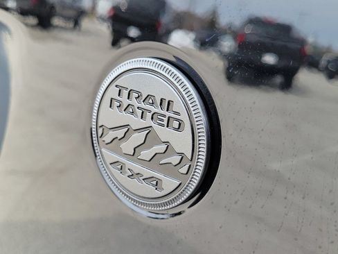 New 2026 Jeep Gladiator Mojave AWD/4WD image 9