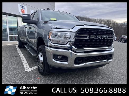 Used 2024 RAM 3500 Big Horn image 7