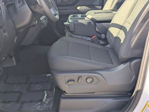 New 2026 Chevrolet Silverado 2500 Custom w/ Custom Value Package RWD image 4