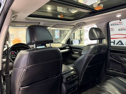 Used 2024 Honda Pilot Touring image 43