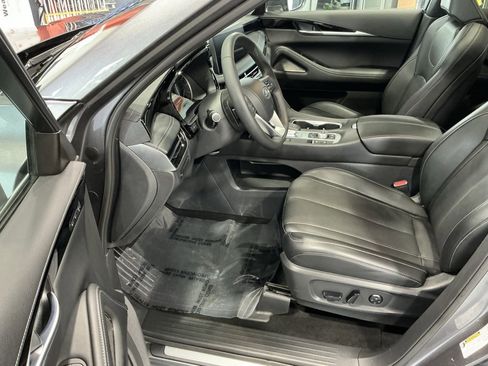 Used 2025 INFINITI QX60 Pure image 3