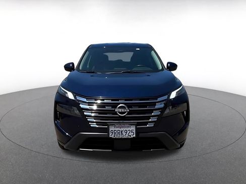 Used 2025 Nissan Rogue SV FWD image 4