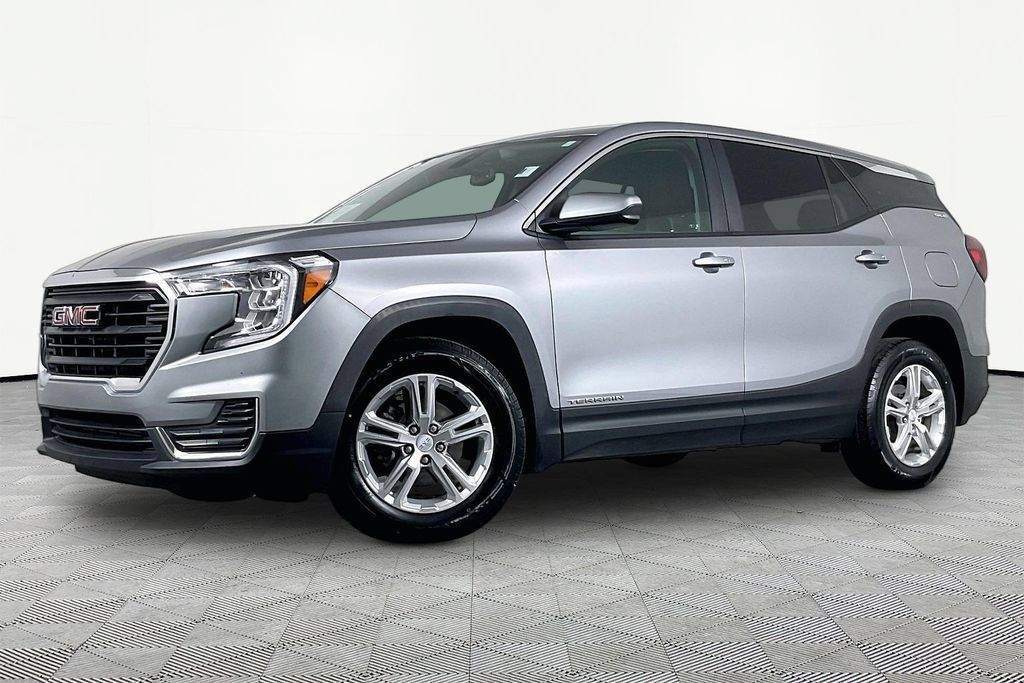 Certified 2024 GMC Terrain SLE FWD image 1