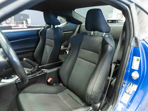 Used 2015 Subaru BRZ Premium RWD image 9