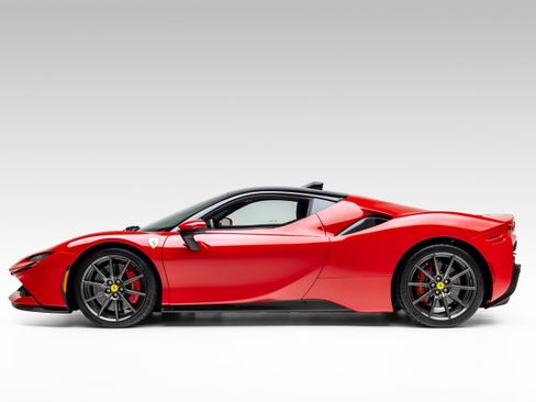 Certified 2023 Ferrari SF90 Stradale AWD/4WD image 4