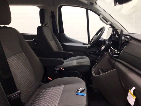 New 2026 Ford Transit 350 XLT image 32