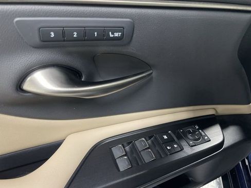 Used 2021 Lexus ES 350 w/ Premium Package FWD image 13