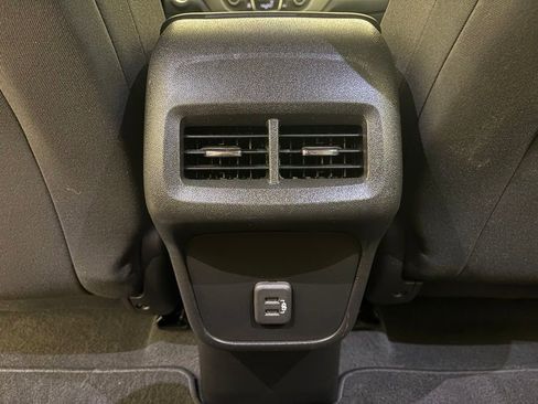 Used 2022 Chevrolet Equinox LS AWD/4WD image 28