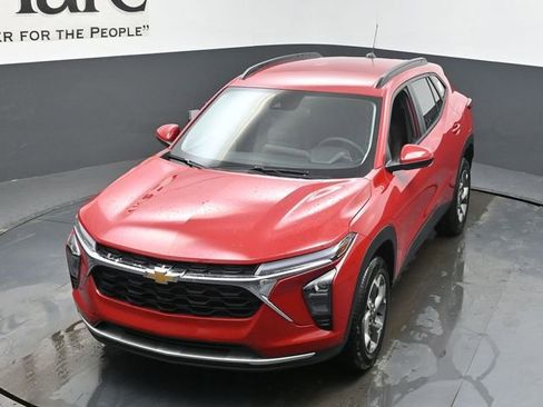 New 2026 Chevrolet Trax LT w/ LT Convenience Package image 24