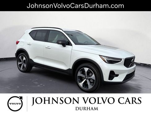New 2026 Volvo XC40 B4 Plus w/ Climate Package image 1