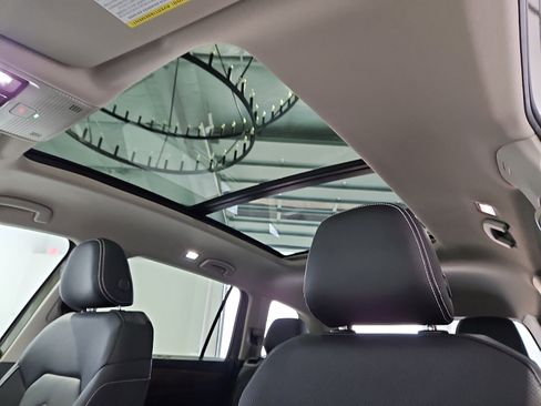 New 2026 Volkswagen Atlas SE image 15