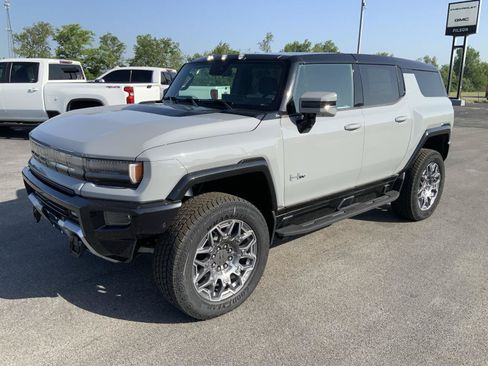 New 2025 GMC Hummer EV 3X AWD/4WD image 4