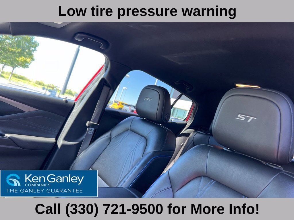 Used 2024 Buick Envista Sport Touring w/ Convenience I Package FWD image 40