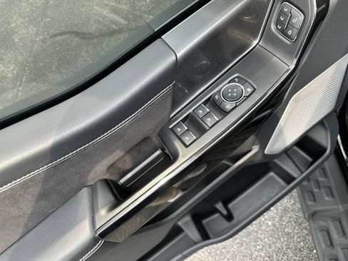 Used 2025 Ford F150 Lightning Platinum AWD/4WD image 17