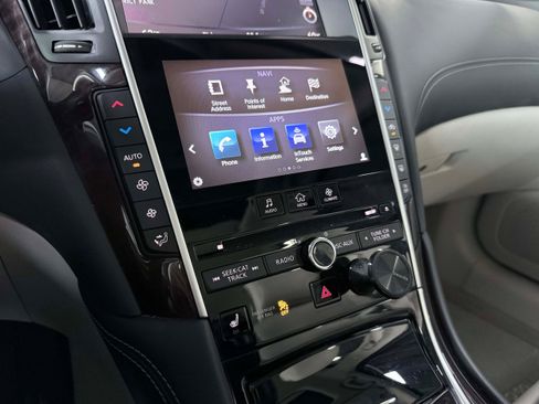 Used 2019 INFINITI Q50 Luxe w/ Essential Package (3.0T Luxe) RWD image 23