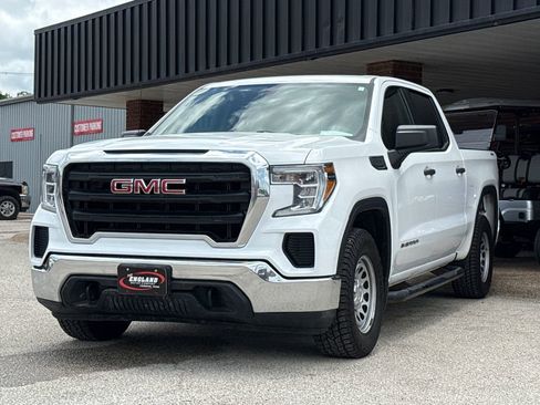 Used 2020 GMC Sierra 1500 4x4 Crew Cab w/ Sierra Value Package image 3