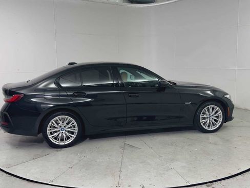 Used 2023 BMW 330e w/ Premium Package image 9