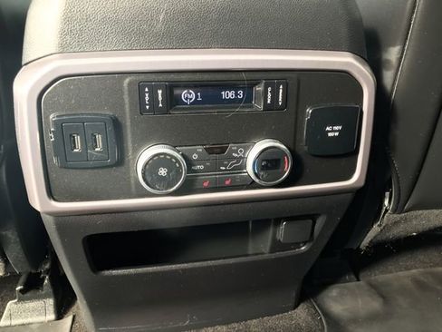 Certified 2020 Ford Expedition Platinum image 24