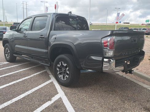 Used 2023 Toyota Tacoma TRD Off-Road AWD/4WD image 5