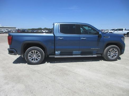 New 2026 GMC Sierra 1500 Denali AWD/4WD image 3