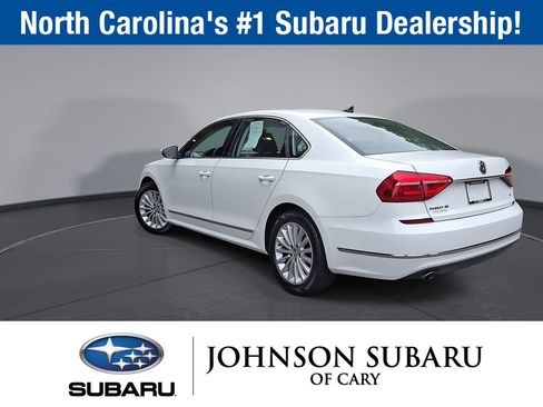 Used 2016 Volkswagen Passat 1.8T SE FWD image 23