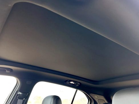 Used 2024 Cadillac XT4 Sport image 21