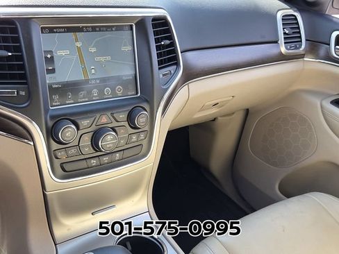 Used 2015 Jeep Grand Cherokee Limited w/ Trailer Tow Group IV AWD/4WD image 26