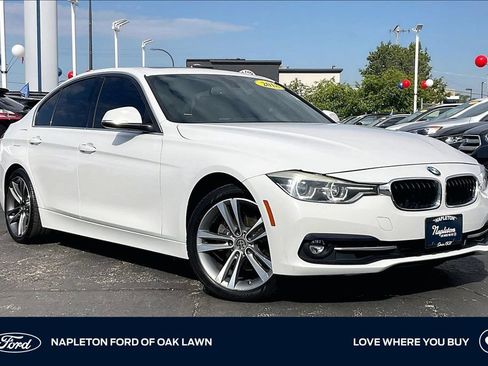 Used 2018 BMW 330i Sedan RWD image 1