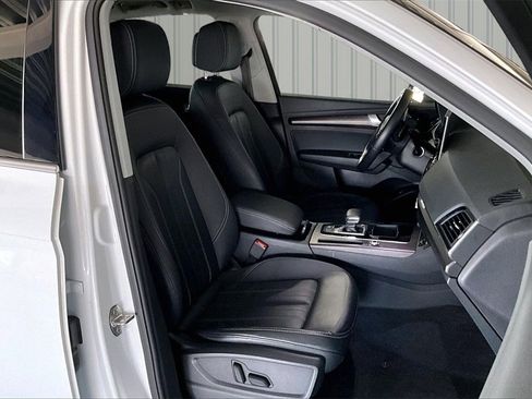 Certified 2022 Audi Q5 2.0T Premium w/ Convenience Package image 29