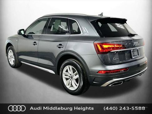 Certified 2023 Audi Q5 2.0T Premium w/ Convenience Package AWD/4WD image 6
