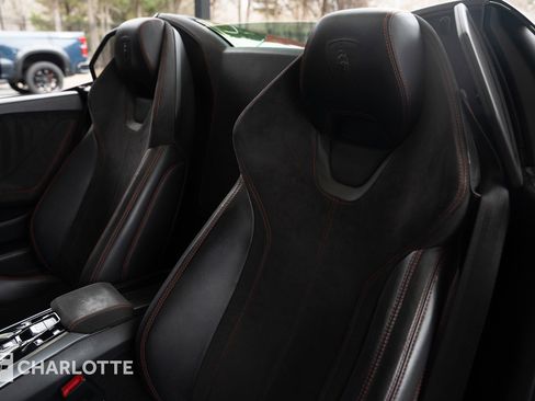 Used 2018 Lamborghini Huracan LP 580-2 image 18