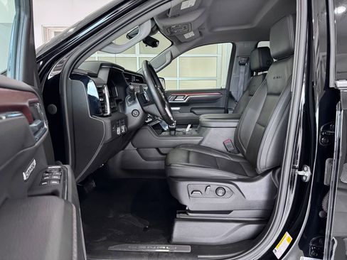 Used 2023 GMC Sierra 1500 Denali w/ Technology Package image 9