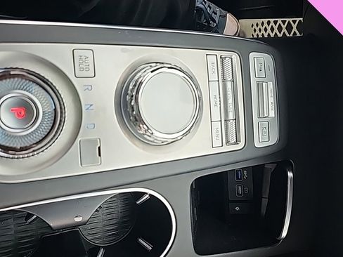 Used 2022 Genesis GV70 3.5T Sport w/ Sport Prestige Package image 20