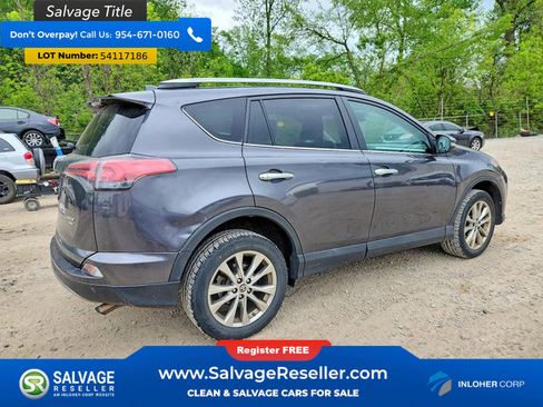Used 2017 Toyota RAV4 Limited AWD/4WD image 4
