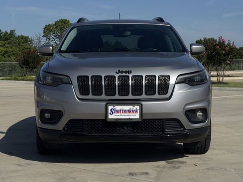Used 2021 Jeep Cherokee Latitude Plus FWD image 7