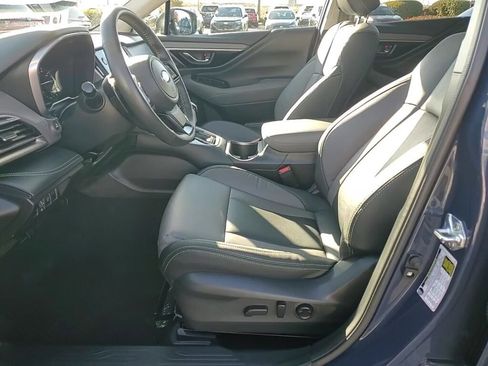 Certified 2025 Subaru Outback Onyx Edition XT image 12