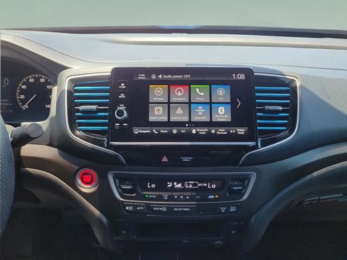 Certified 2024 Honda Ridgeline TrailSport image 14