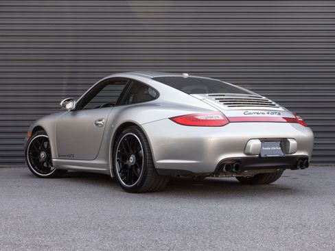 Used 2012 Porsche 911 Carrera 4 GTS AWD/4WD image 3